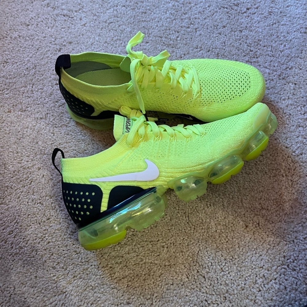 Vapor Max 2.0 volt Neon Green